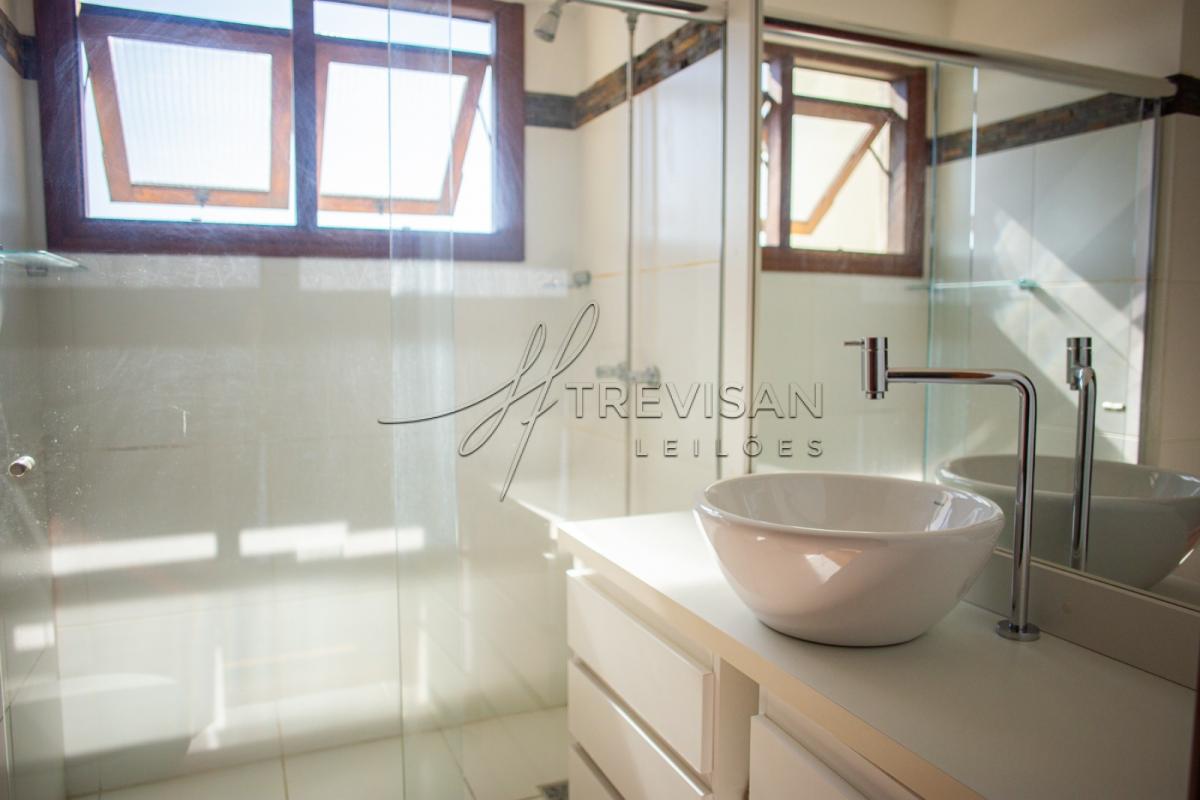 Apartamento com 175m2 no Edifício Dom Pedro - Cachoeira do Sul