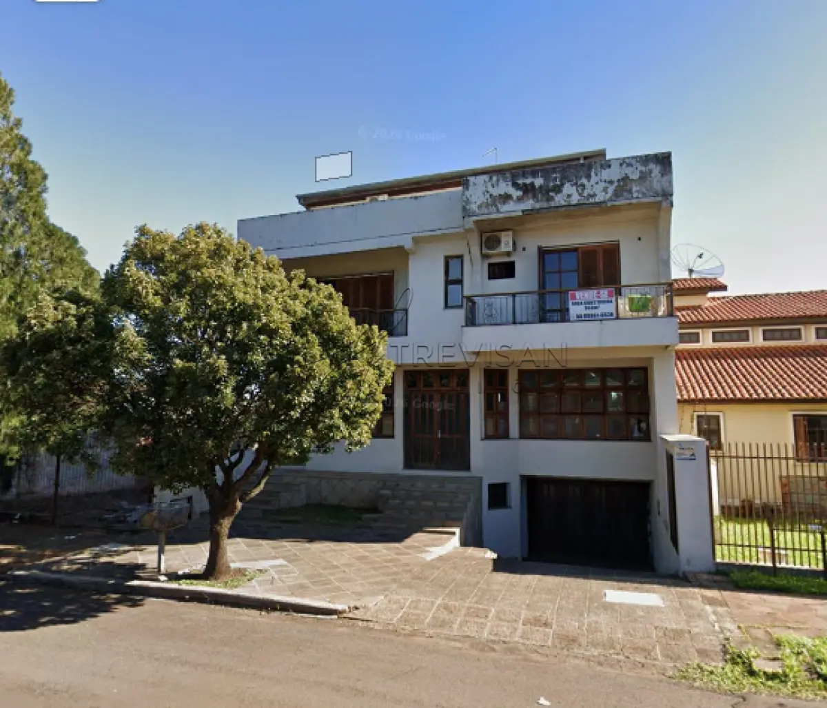LOTE 001 - Sala comercial térrea
