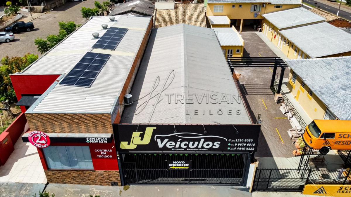 Prédio Comercial em Cachoeira do Sul - Rua Bento Gonçalves ao lado da Estação Rodoviária - Esquina com Avenida Marcelo Gama.