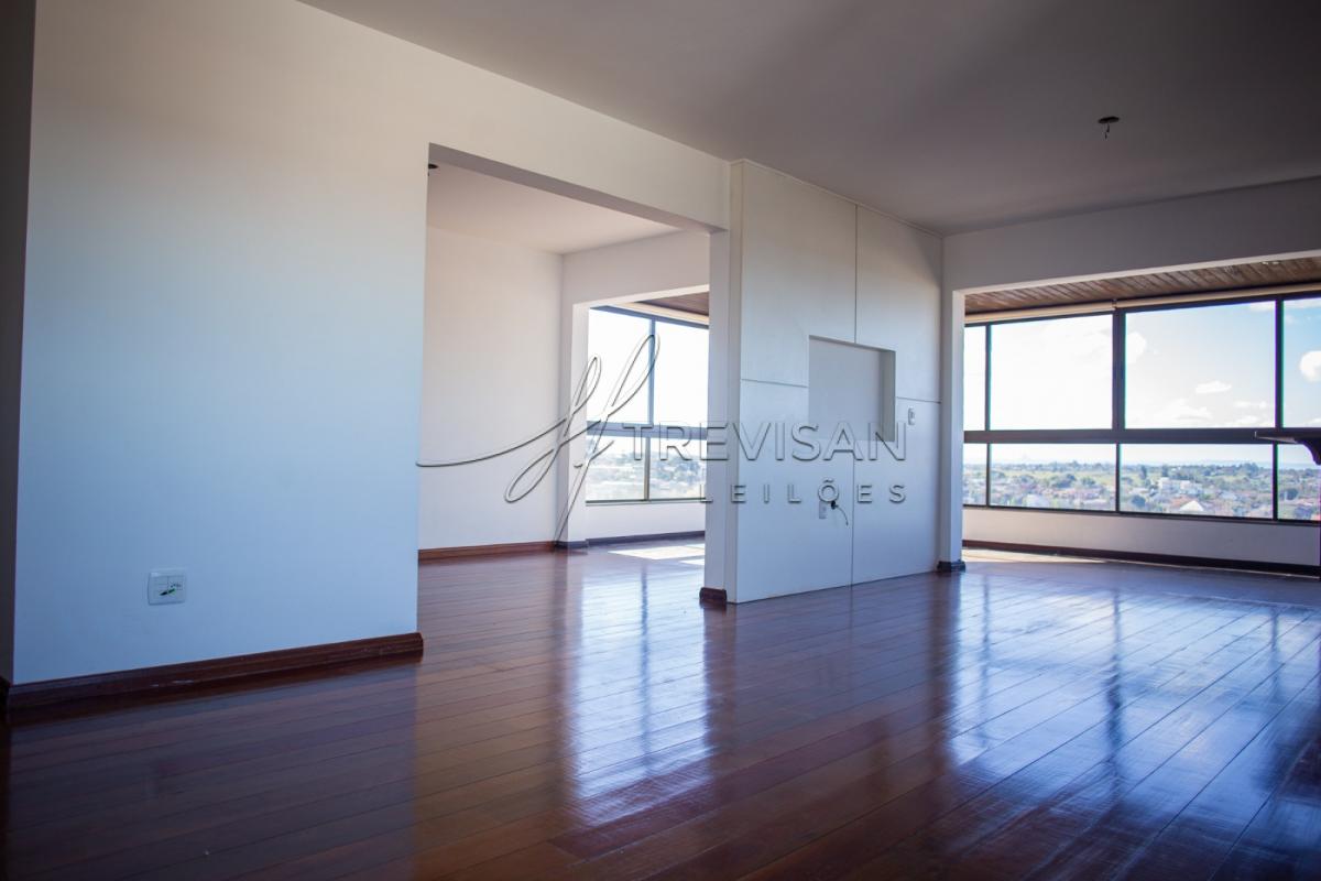 Apartamento com 175m2 no Edifício Dom Pedro - Cachoeira do Sul