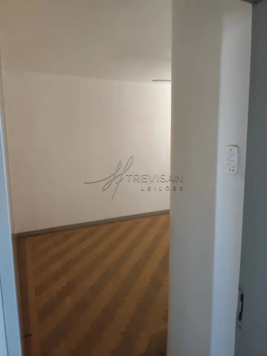 LOTE 000 - Apartamento nº 35 do Edifício Imperial