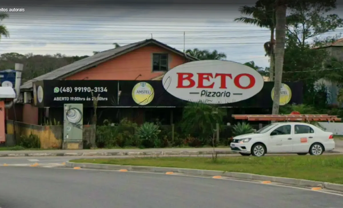 LOTE 000 - Imóvel Comercial em Garopaba/SC.