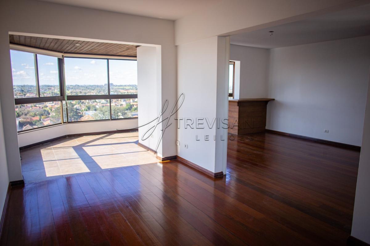 Apartamento com 175m2 no Edifício Dom Pedro - Cachoeira do Sul