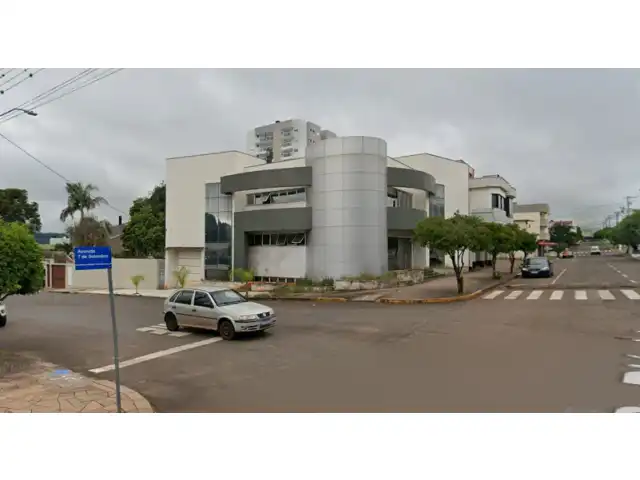 Imóvel Comercial de Esquina em Sarandi - RS.