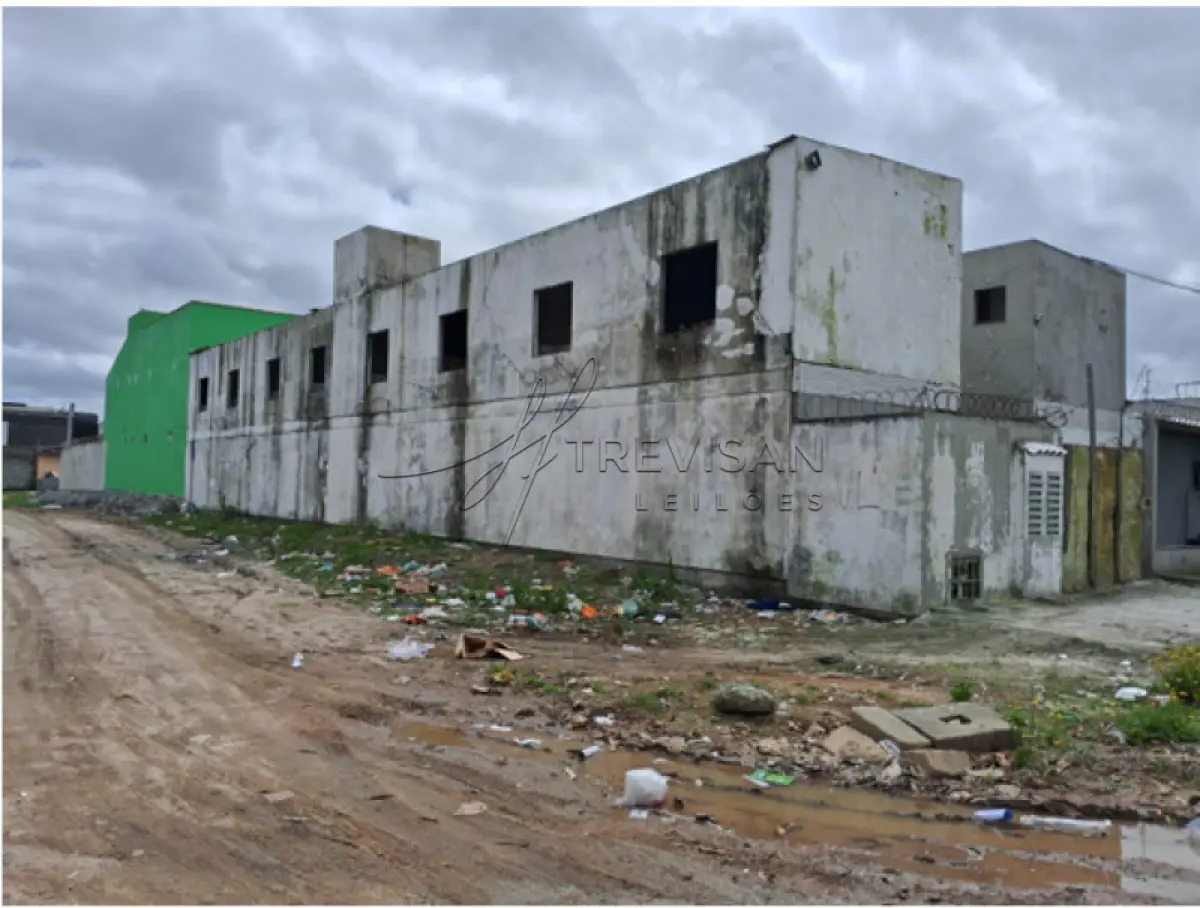 LOTE 000 - Prédio de Alvenaria com 16 Unidades Habitacionais
