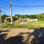 TERRENO DE ESQUINA, 36X30, JÁ DIVIDIDO EM 3 MATRÍCULAS COM FRENTE PARA A RUA ARAÚJO DE PORTO ALEGRE, BAIRRO PONCHE VERDE, CACHOEIRA DO SUL, RS.