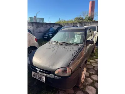 LOTE 002 - GM CORSA WIND 97/98